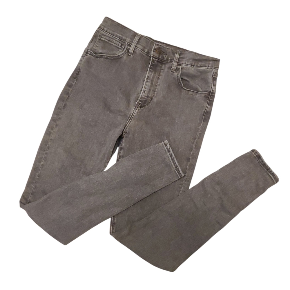 EUC Levi's 720 High Rise Super Skinny Jeans